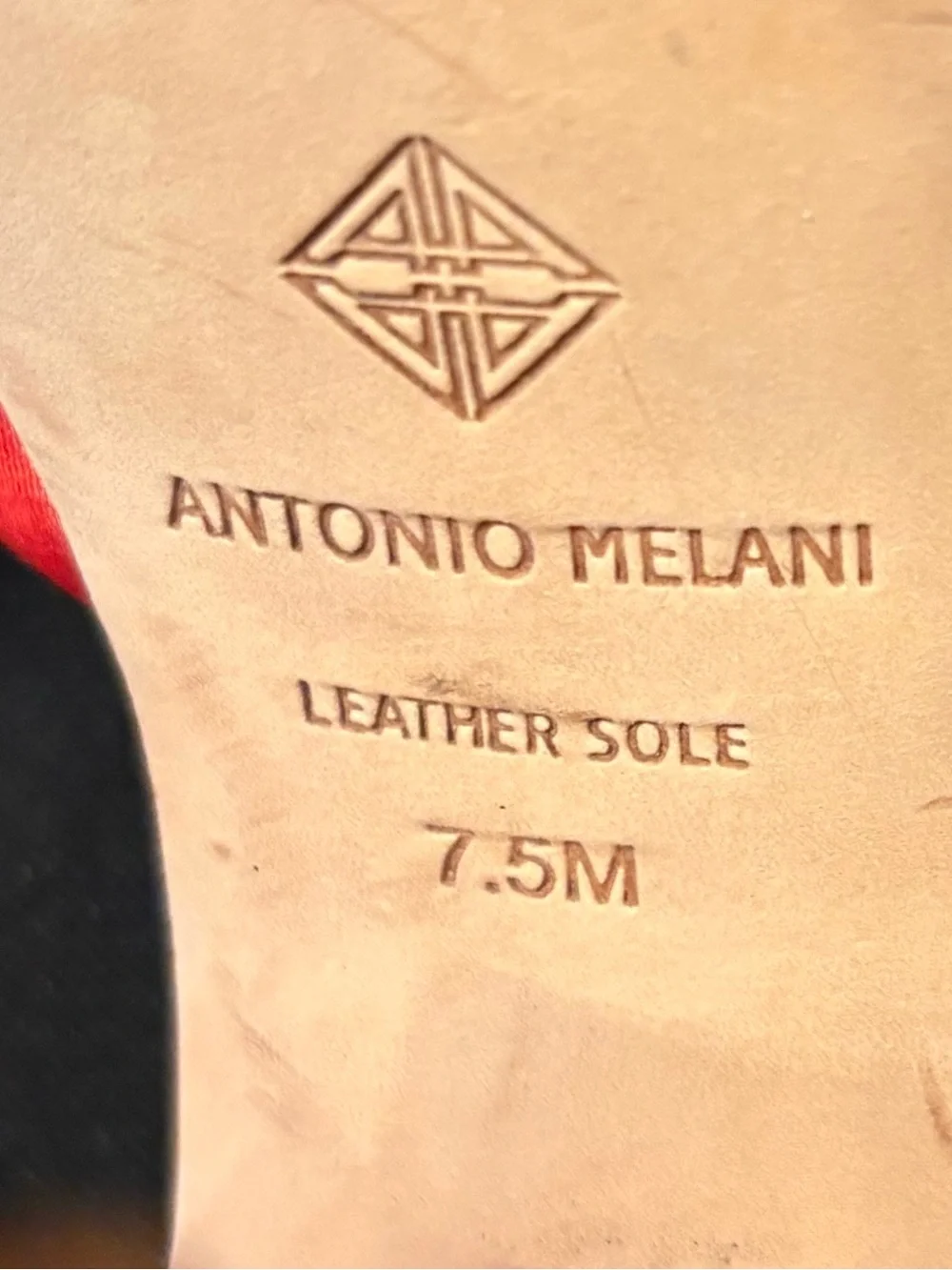 ANTONIO MELANI bold red